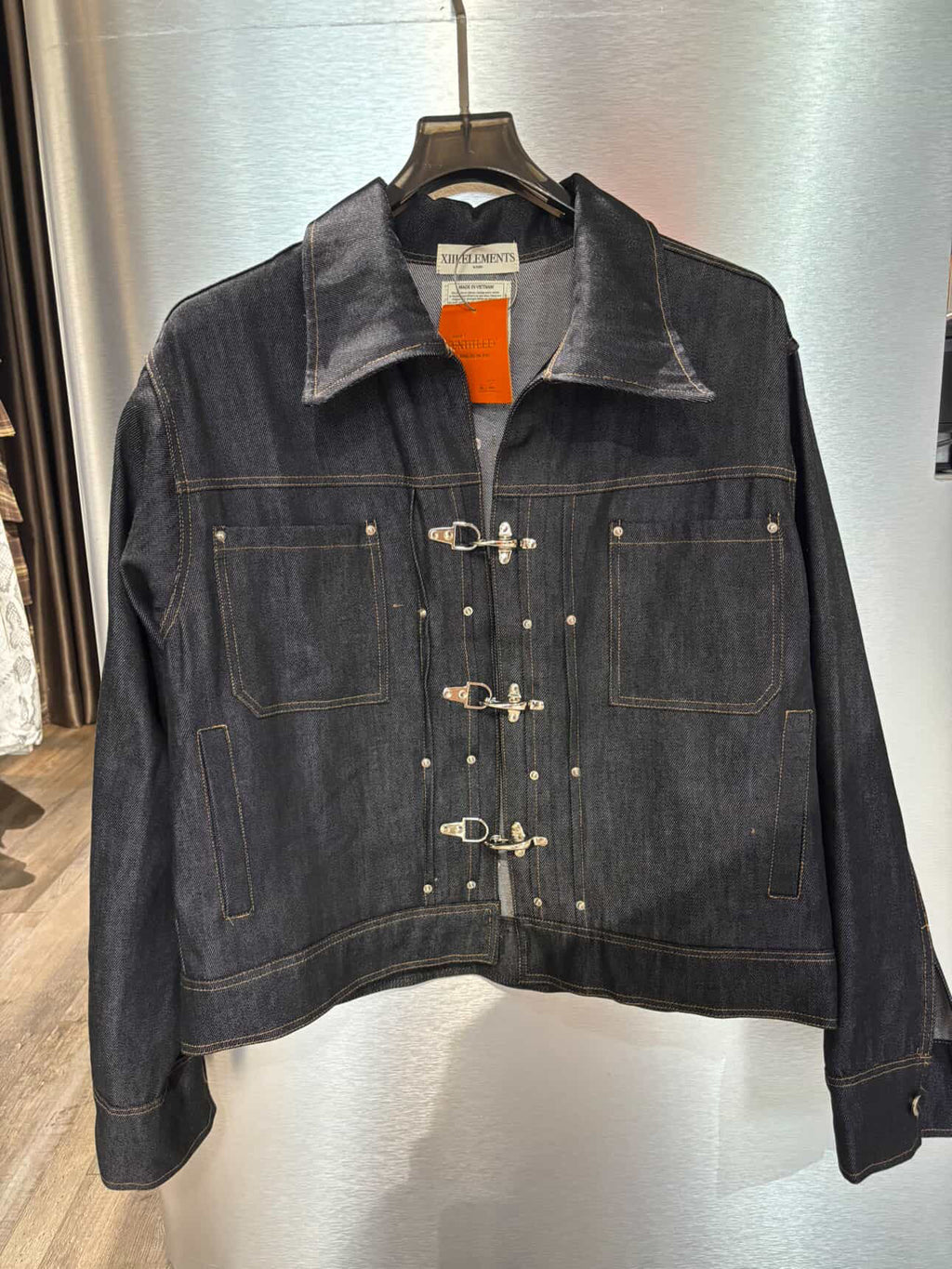 [XIII ELEMENTS] XIII - DENIM WASH JACKET