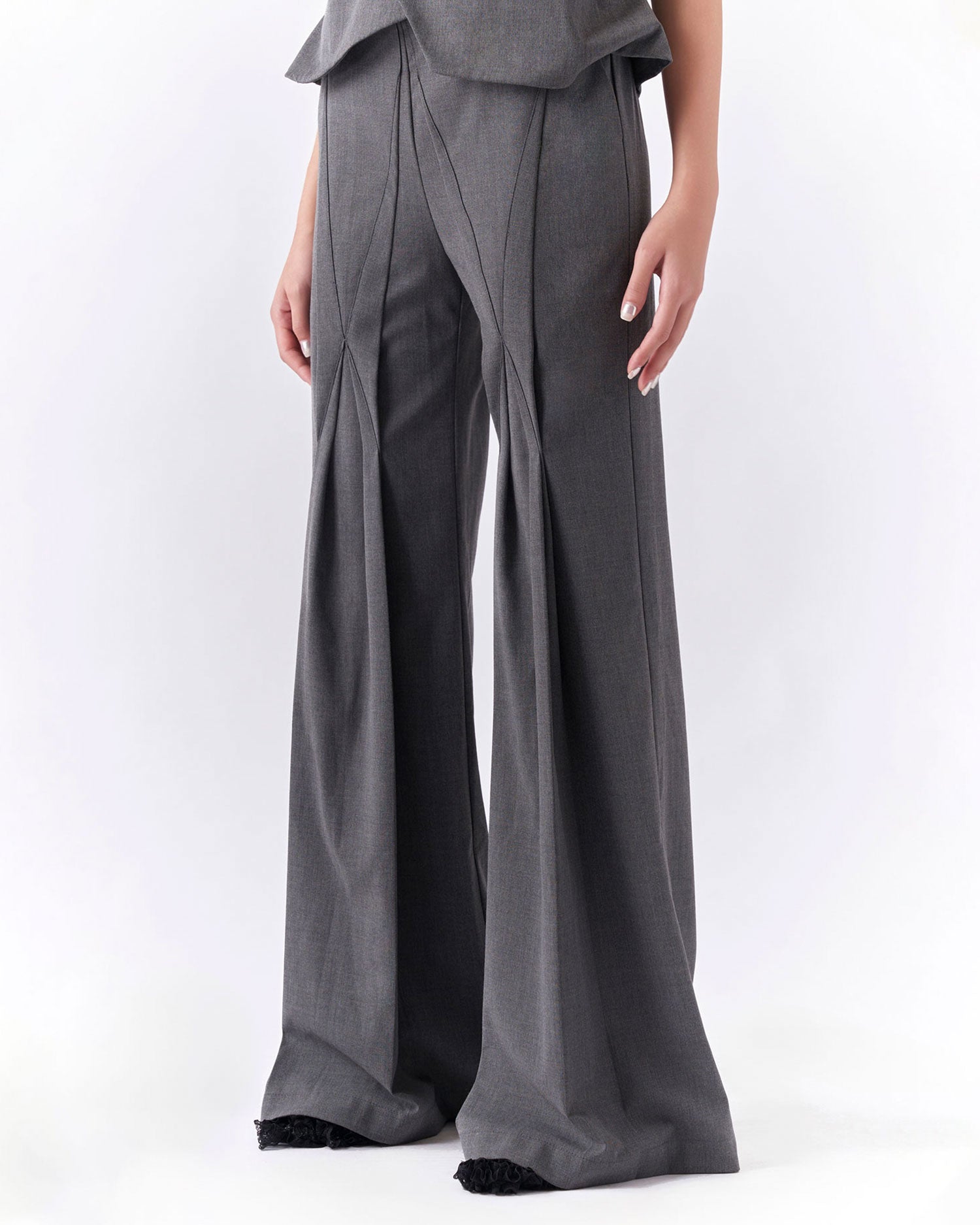 [aeie tbsp.] ORIGAMI PANTS