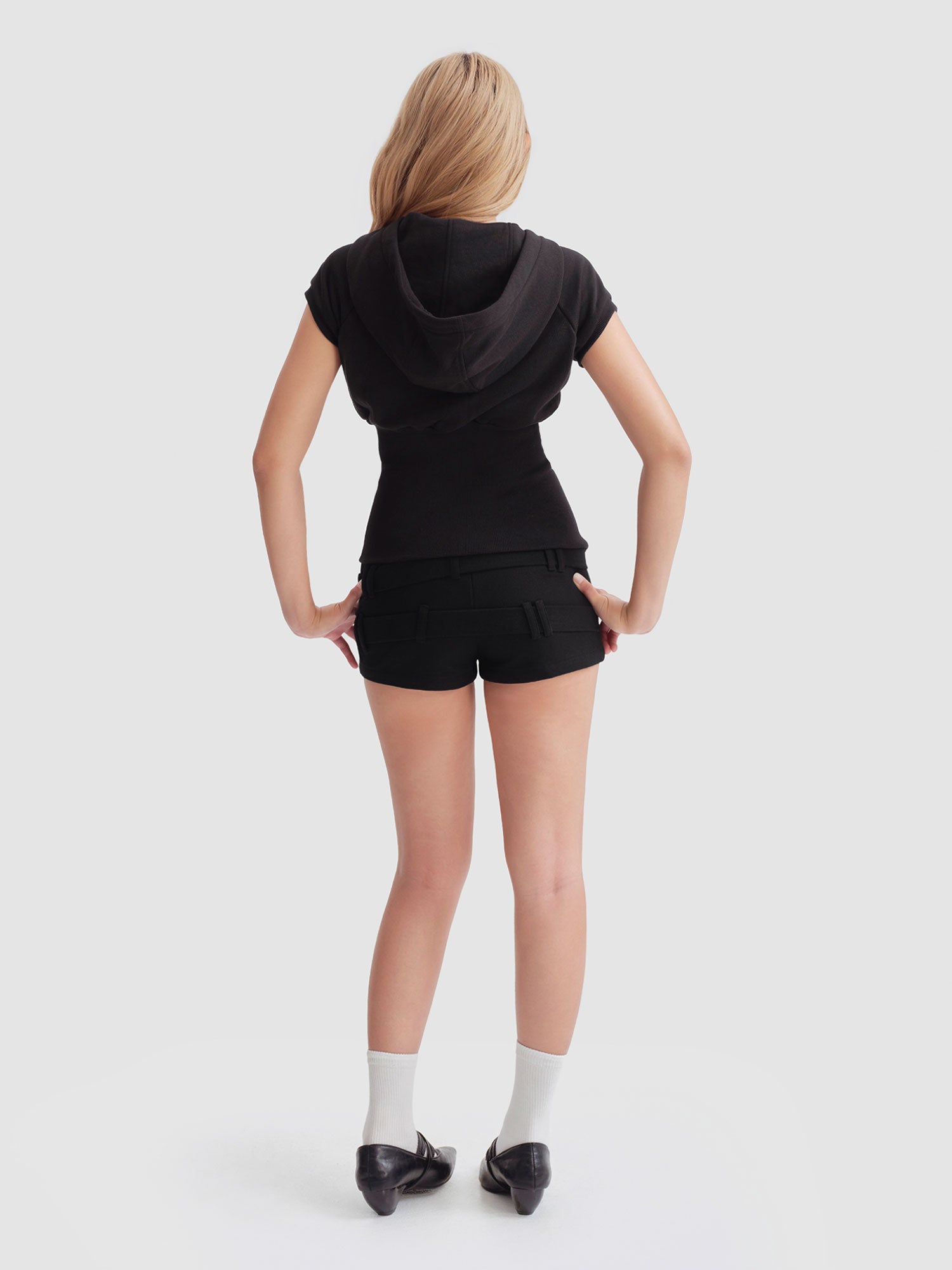 [aeie tbsp.] POUFEE HOODIE