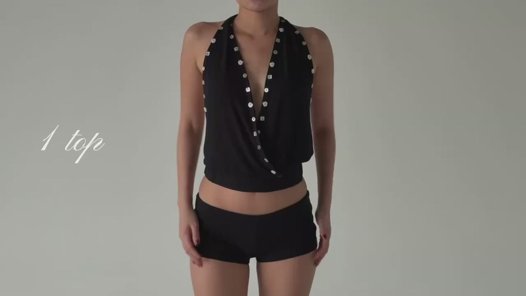 [a minus] PEARL BUTTON TOP