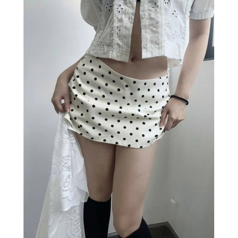 [IUE STUDIO] LATTE DOTS MINISKIRT